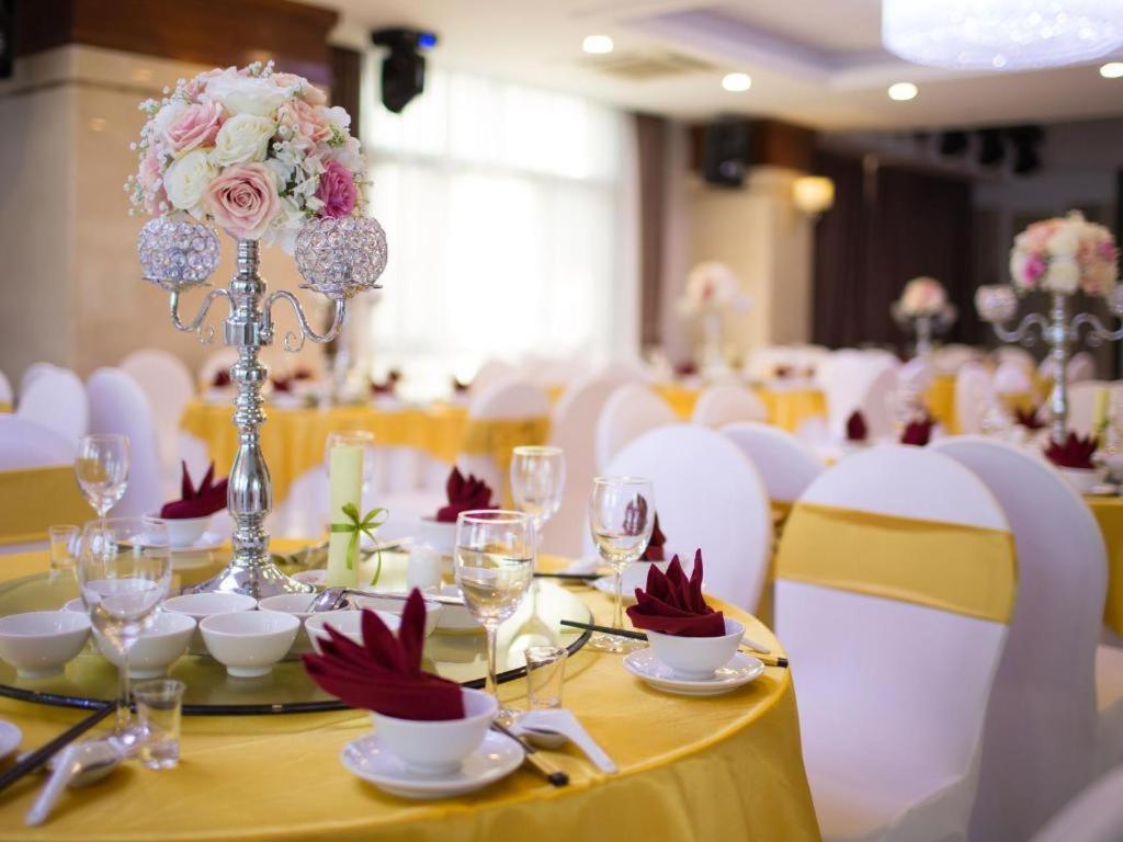 Royal Palace Hotel Tuyen Quang Εξωτερικό φωτογραφία