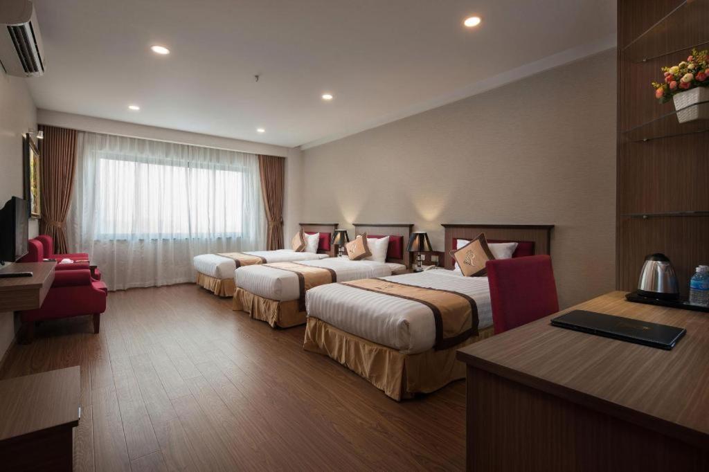 Royal Palace Hotel Tuyen Quang Εξωτερικό φωτογραφία