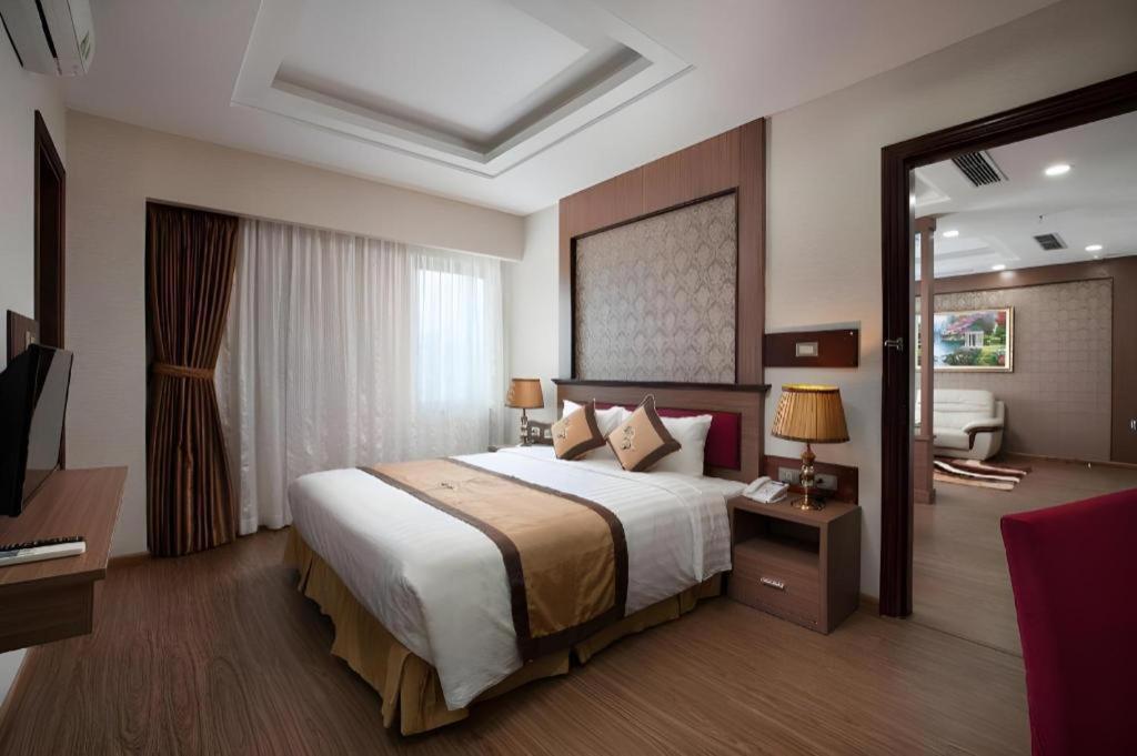 Royal Palace Hotel Tuyen Quang Εξωτερικό φωτογραφία