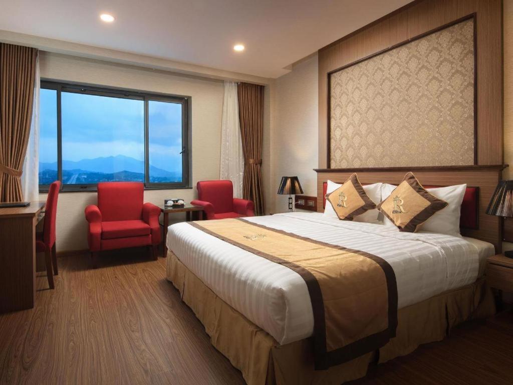 Royal Palace Hotel Tuyen Quang Εξωτερικό φωτογραφία