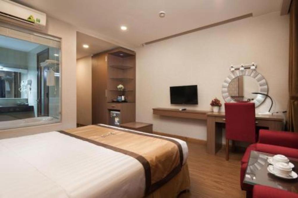 Royal Palace Hotel Tuyen Quang Εξωτερικό φωτογραφία