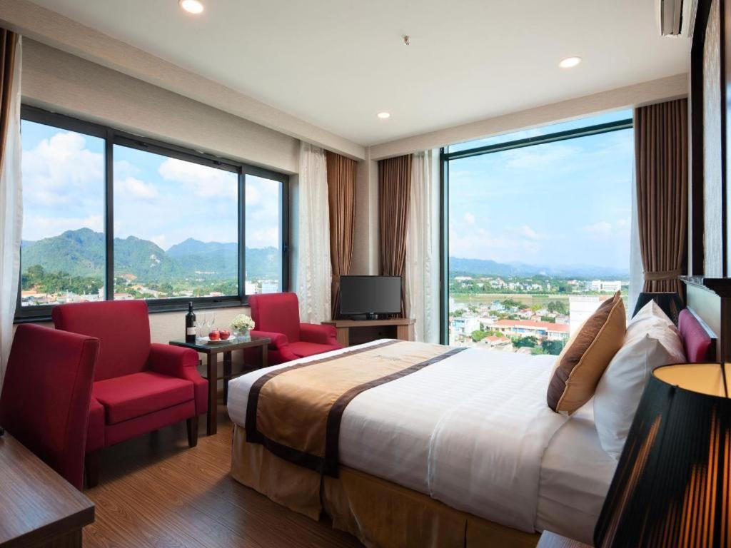 Royal Palace Hotel Tuyen Quang Εξωτερικό φωτογραφία