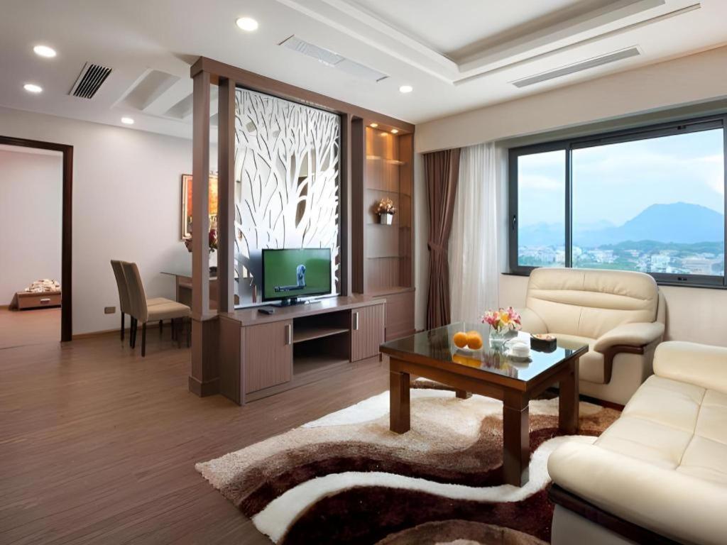 Royal Palace Hotel Tuyen Quang Εξωτερικό φωτογραφία