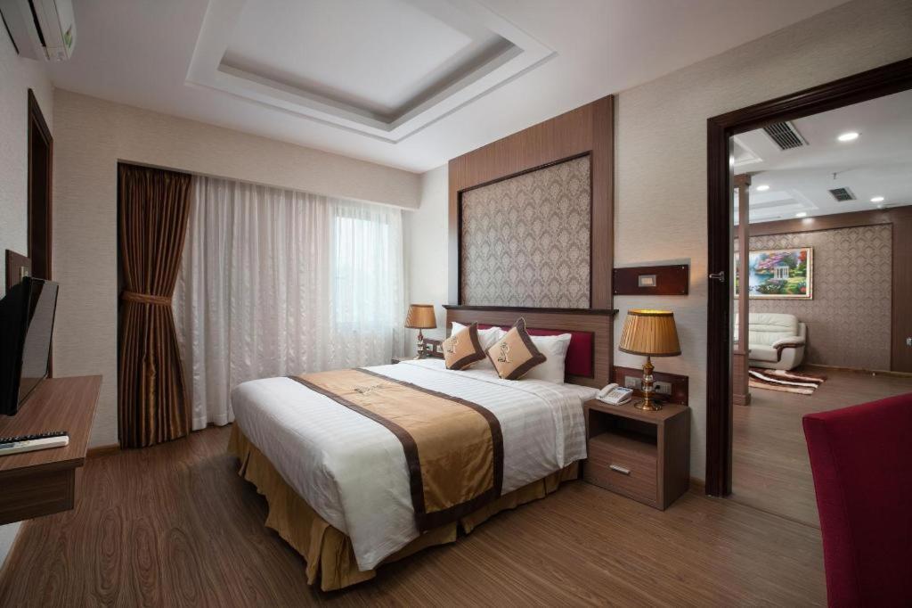 Royal Palace Hotel Tuyen Quang Εξωτερικό φωτογραφία